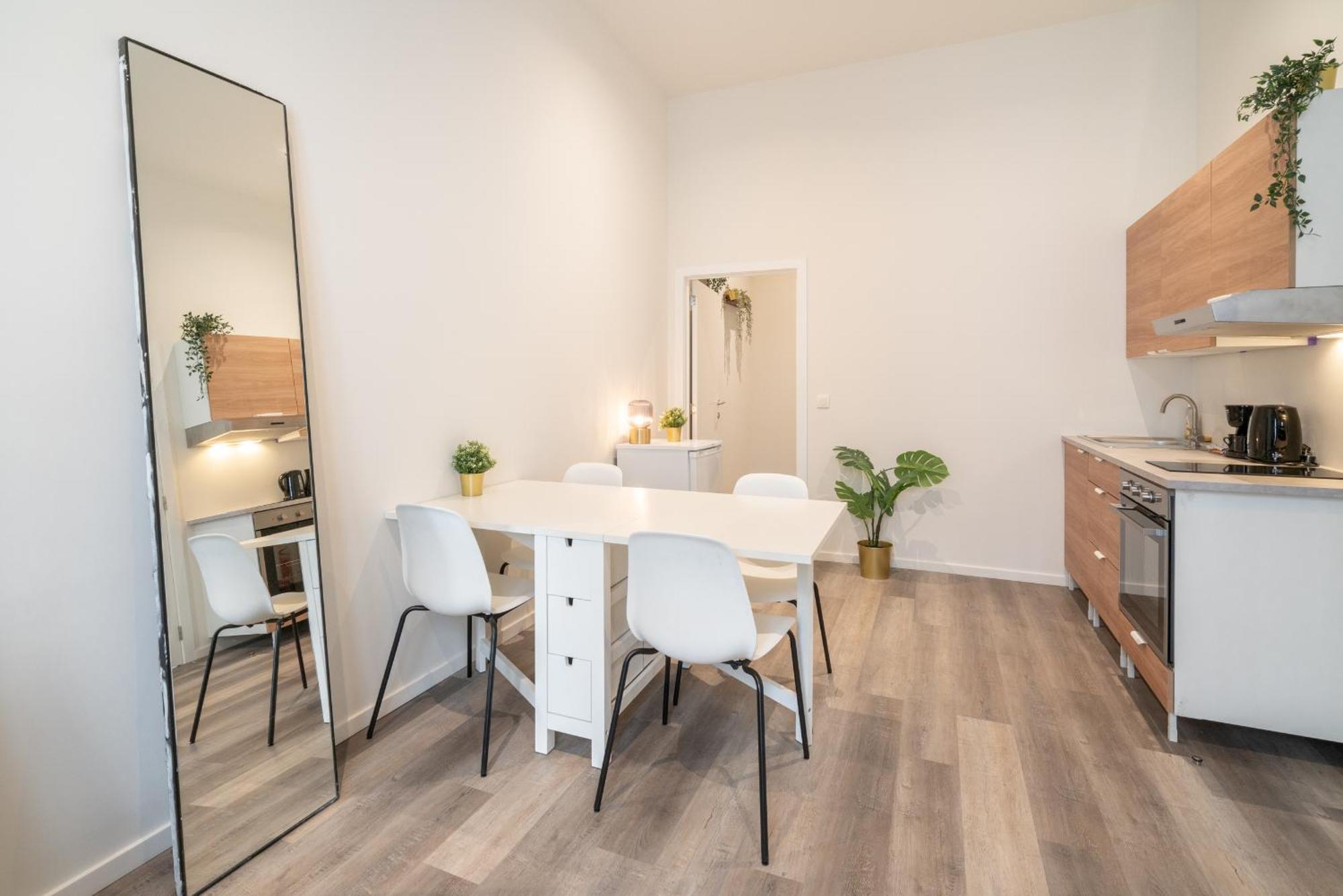 Cozy Antwerp City Apartments Exterior photo